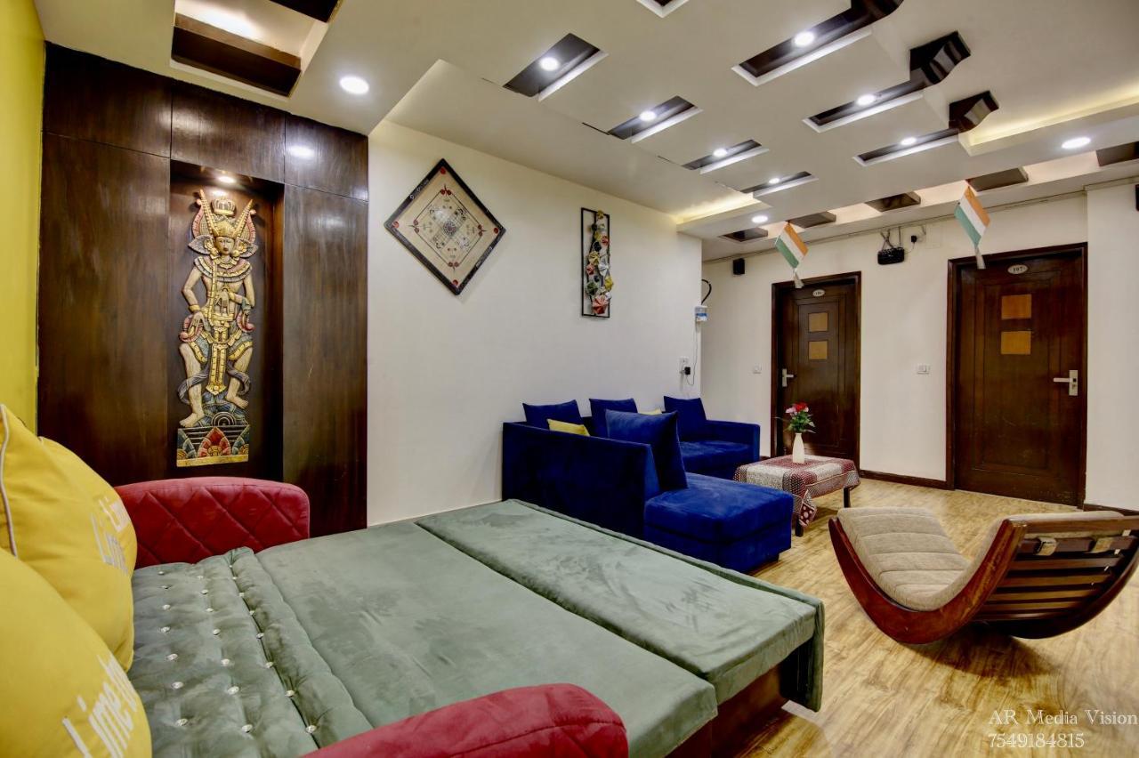Lime Stays B&B Gk-2 At Greater Kailash Metro South Delhi Nearby Saket Select City New Delhi Ngoại thất bức ảnh
